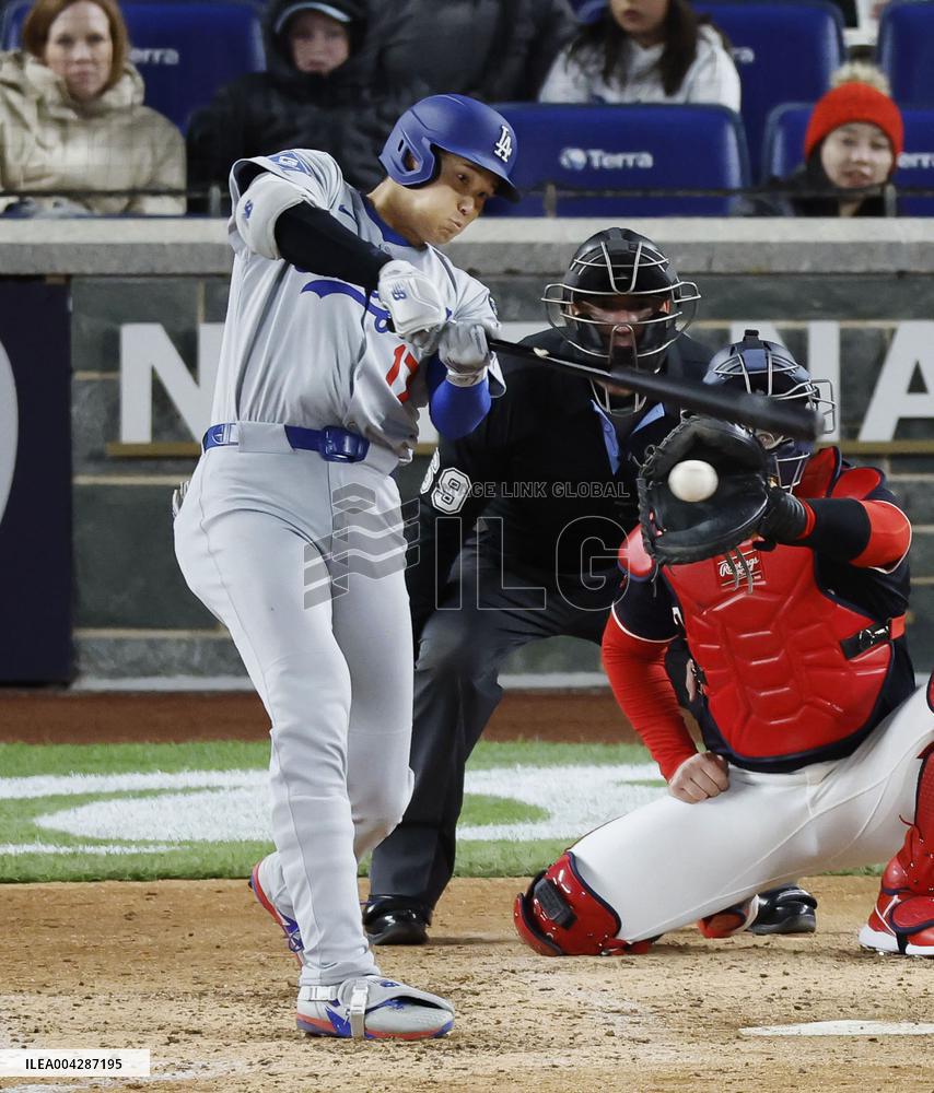 Baseball: Dodgers vs. Nationals