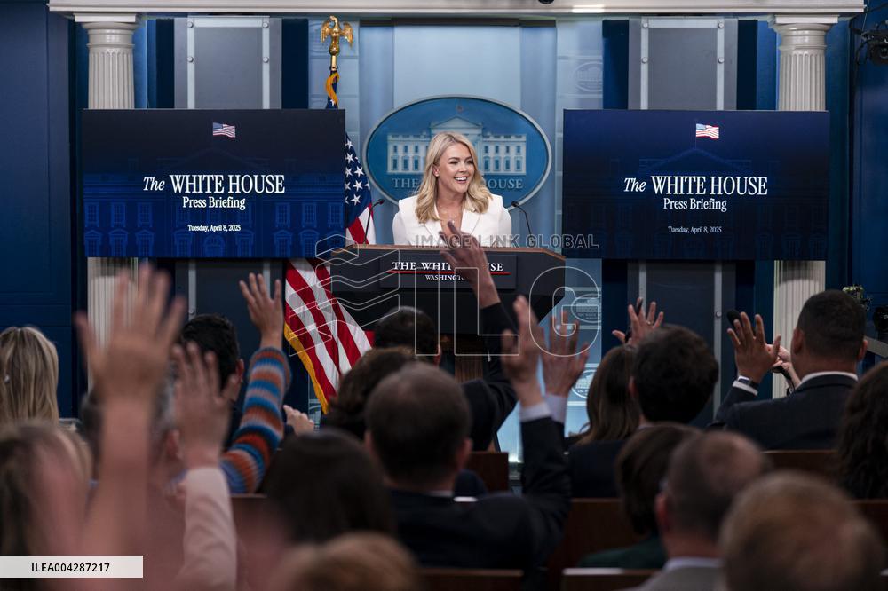 Karoline Leavitt News Conference - DC