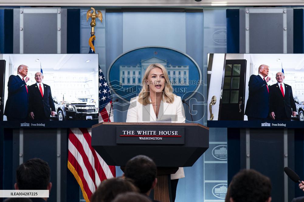 Karoline Leavitt News Conference - DC