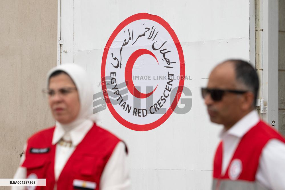 Presidents Macron And Sissi Visit To Red Crescent Logistics Center - El Arish