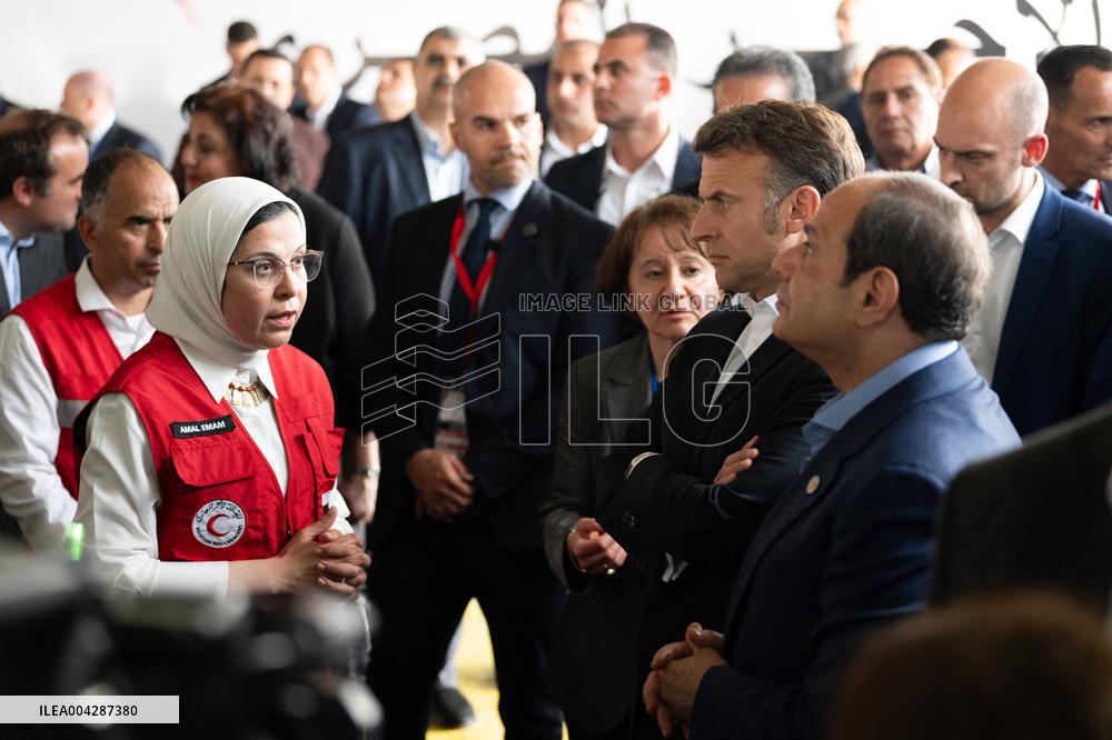 Presidents Macron And Sissi Visit To Red Crescent Logistics Center - El Arish