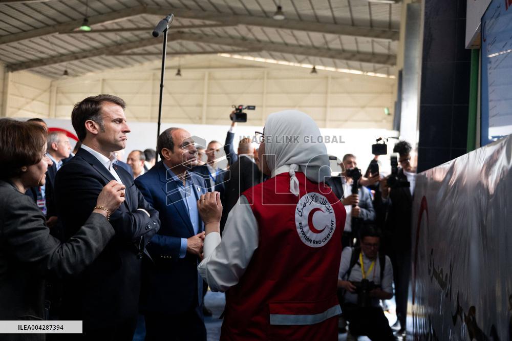 Presidents Macron And Sissi Visit To Red Crescent Logistics Center - El Arish