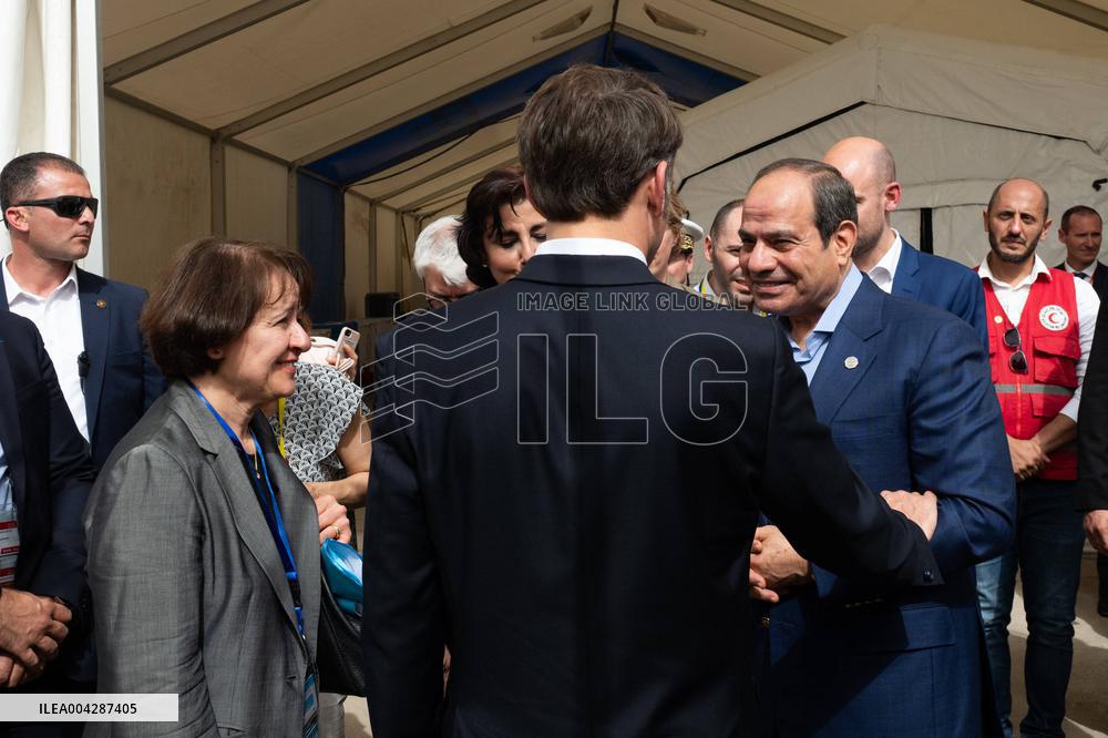 Presidents Macron And Sissi Visit To Red Crescent Logistics Center - El Arish