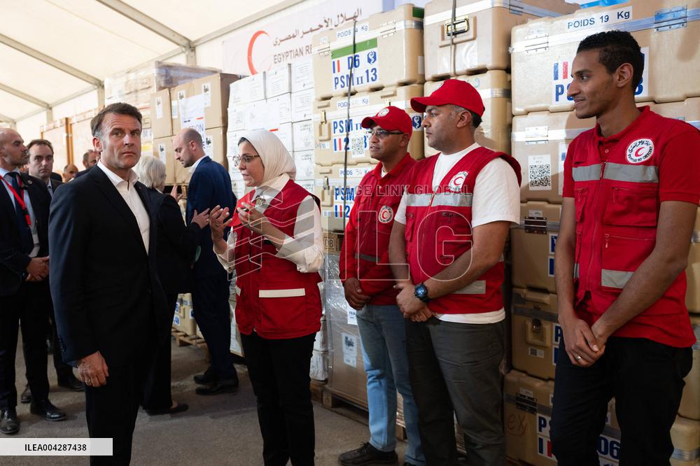 Presidents Macron And Sissi Visit To Red Crescent Logistics Center - El Arish