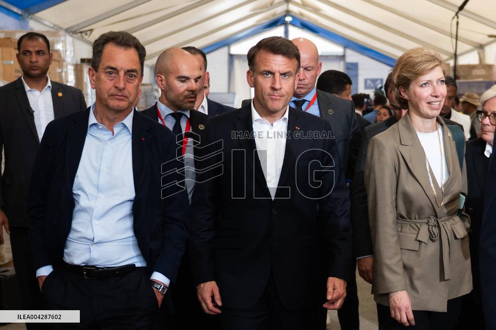 Presidents Macron And Sissi Visit To Red Crescent Logistics Center - El Arish