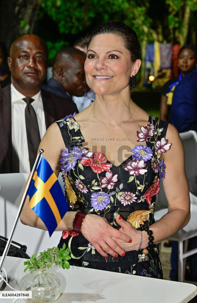 CROWN PRINCESS VICTORIA IN NIGERIA