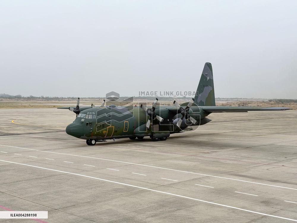 Japan transports medical equipment to quake-hit Myanmar