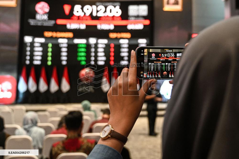 Jakarta Stock Exchange Plunge - Indonesia