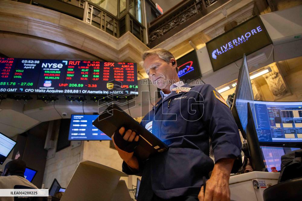 U.S.-NEW YORK-STOCKS-DROP