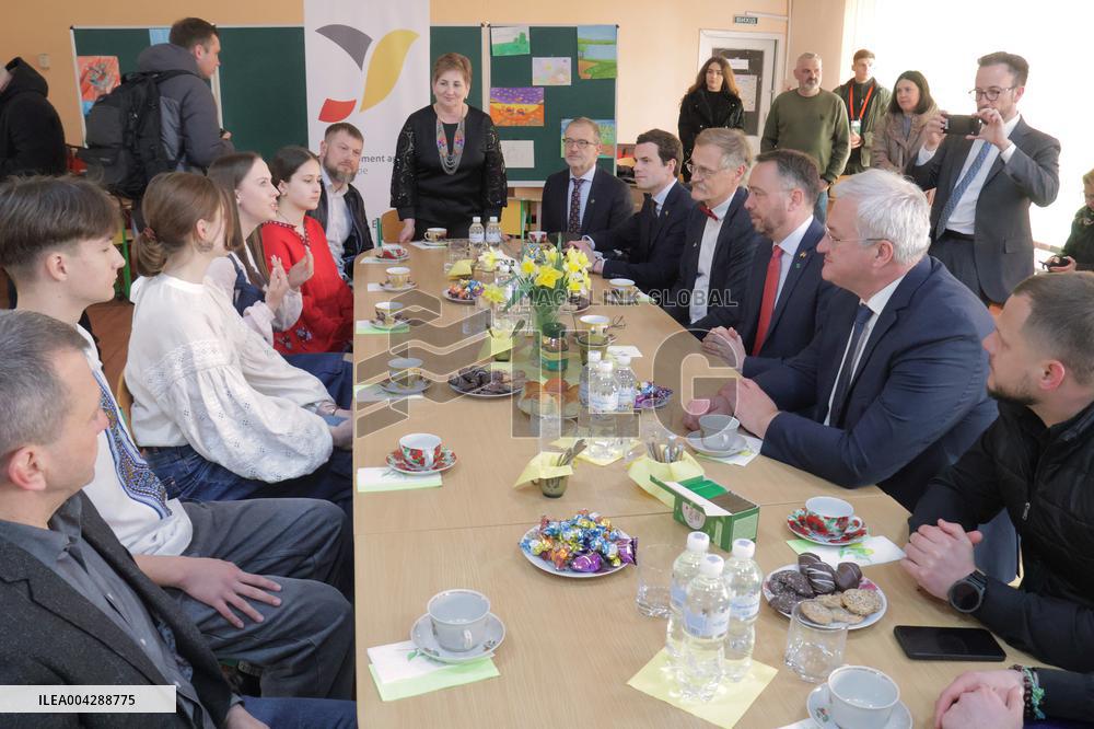 Ukrainian and Belgian FMs visit Baryshivka Lyceum in Kyiv region