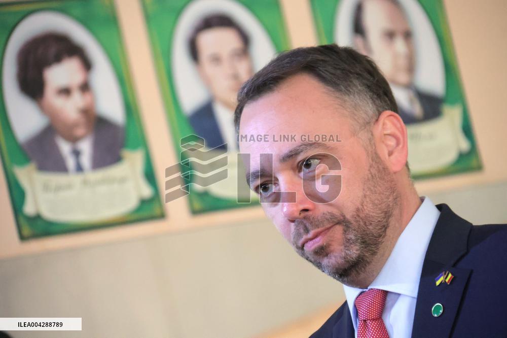 Ukrainian and Belgian FMs visit Baryshivka Lyceum in Kyiv region