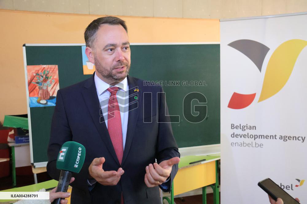 Ukrainian and Belgian FMs visit Baryshivka Lyceum in Kyiv region