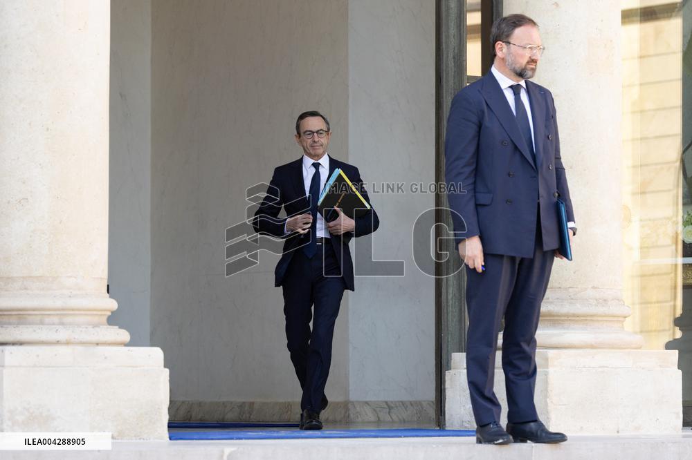 Cabinet meeting at the Elysee Palace - Paris RL
