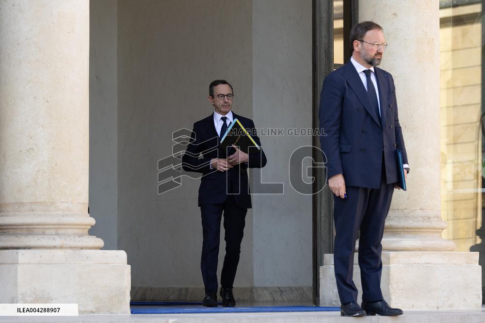 Cabinet meeting at the Elysee Palace - Paris RL