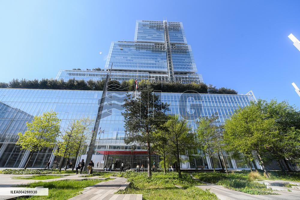 Illustration - Paris Court - Paris