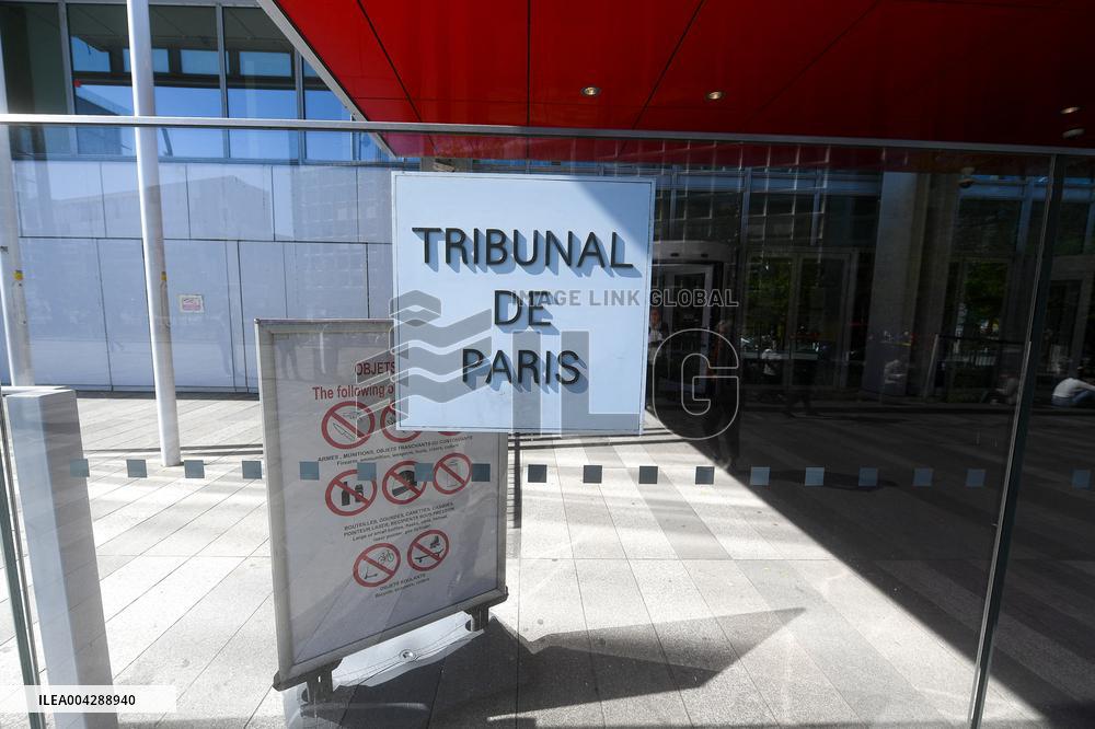 Illustration - Paris Court - Paris