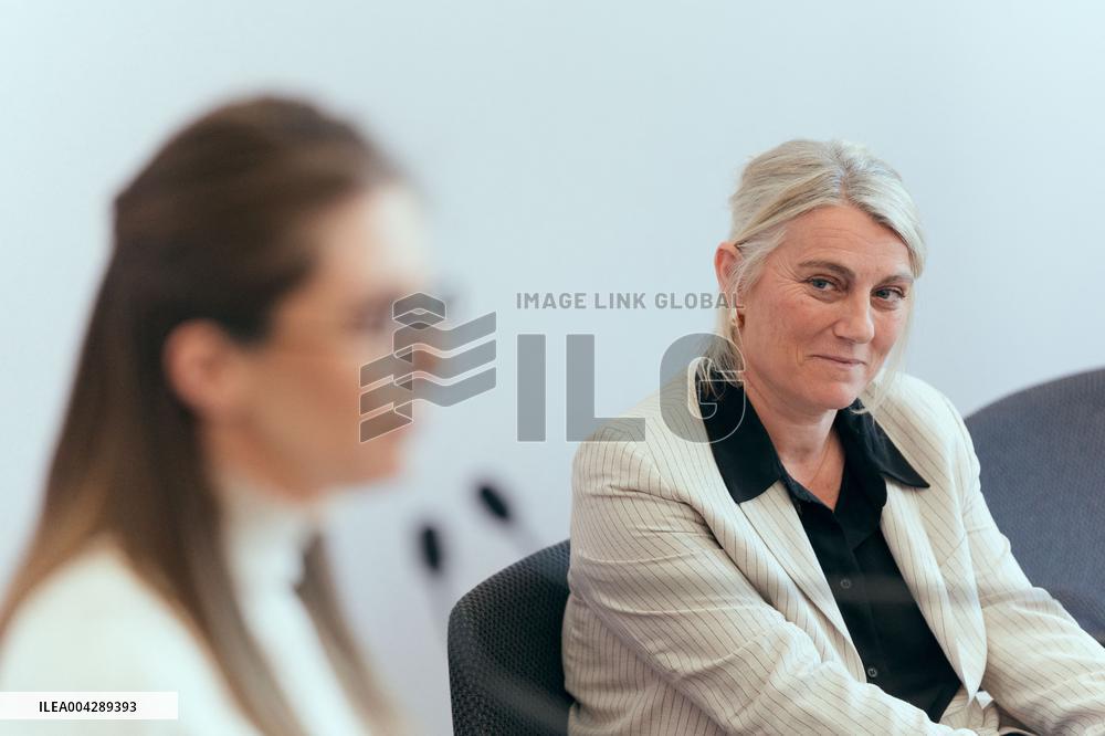 Menopause Report Submitted to Government - Paris AJ