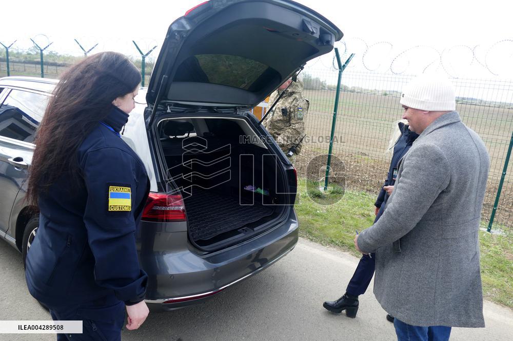 New checkpoint opened on Ukraine-Hungury border