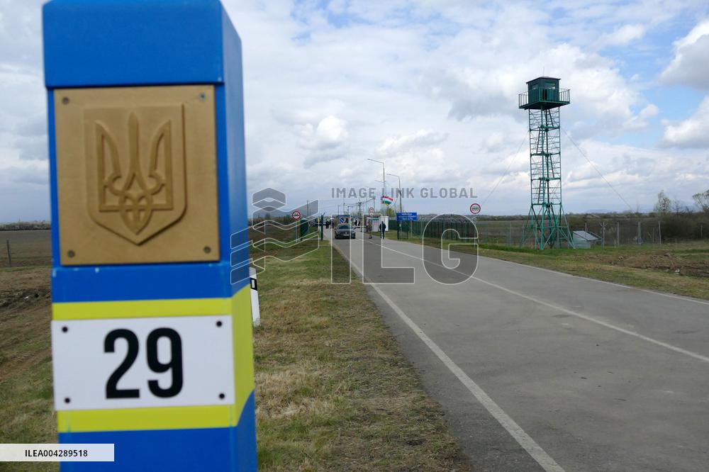 New checkpoint opened on Ukraine-Hungury border