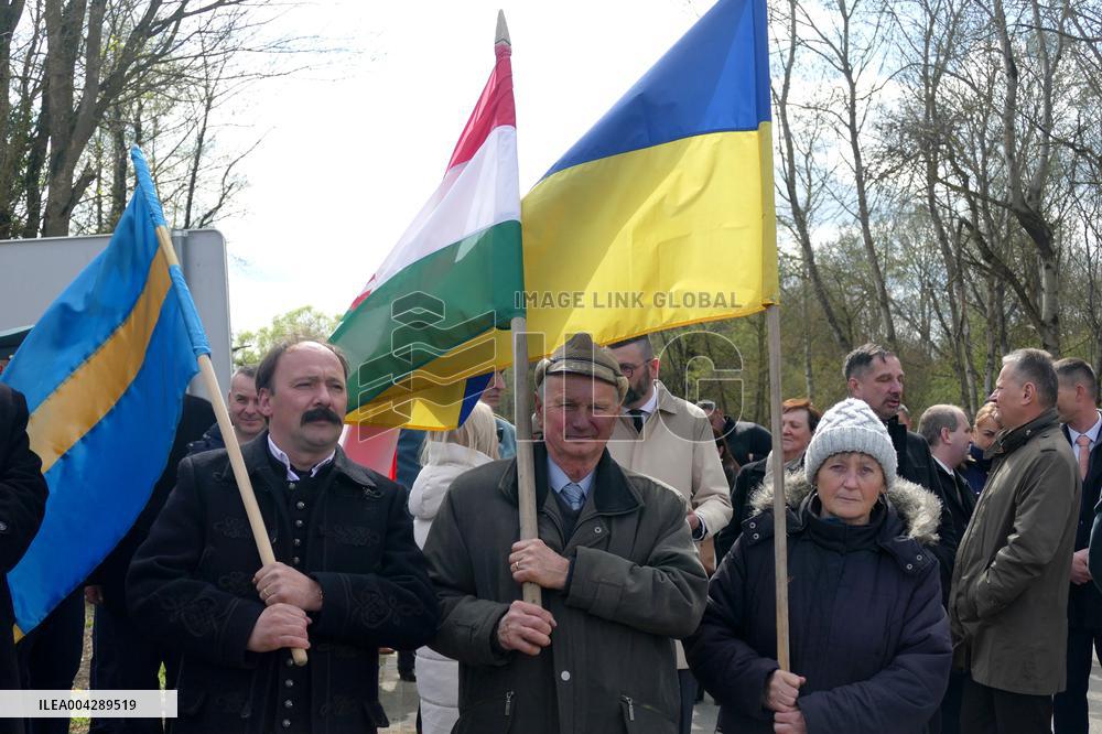 New checkpoint opened on Ukraine-Hungury border