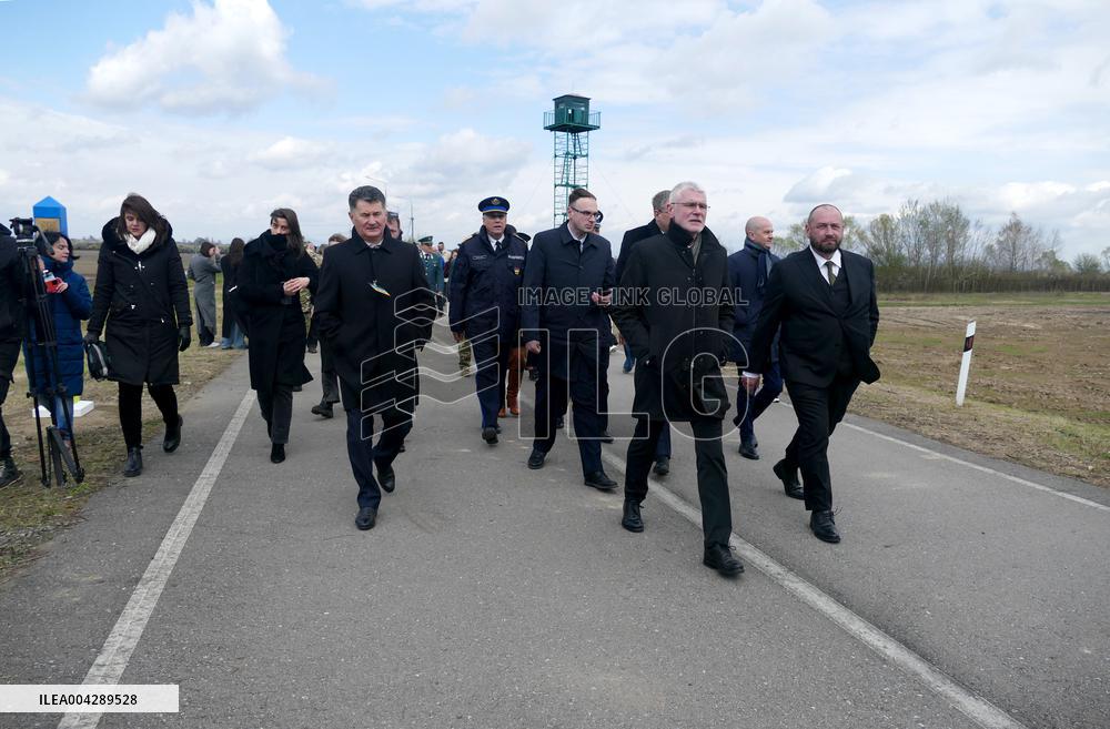 New checkpoint opened on Ukraine-Hungury border