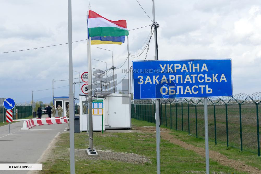 New checkpoint opened on Ukraine-Hungury border