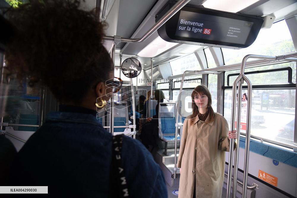 Stand Up against street and transport harassment by L’Oreal and RATP