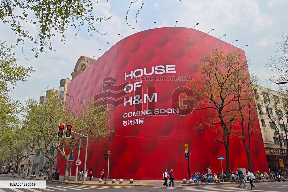 H&M Store in Shanghai