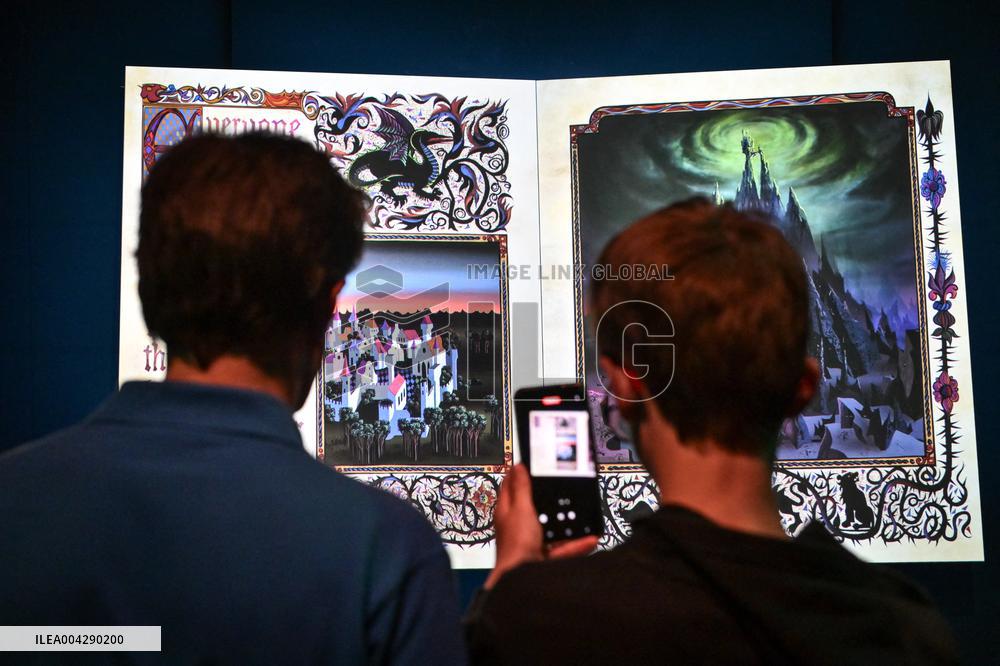 Disney 100 exhibition in Paris - FA