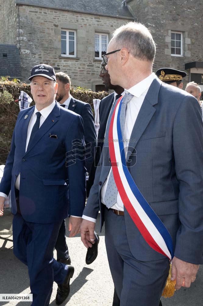 NO TABLOIDS - Official visit to Brittany by Prince Albert II of Monaco with his family - Matignon.