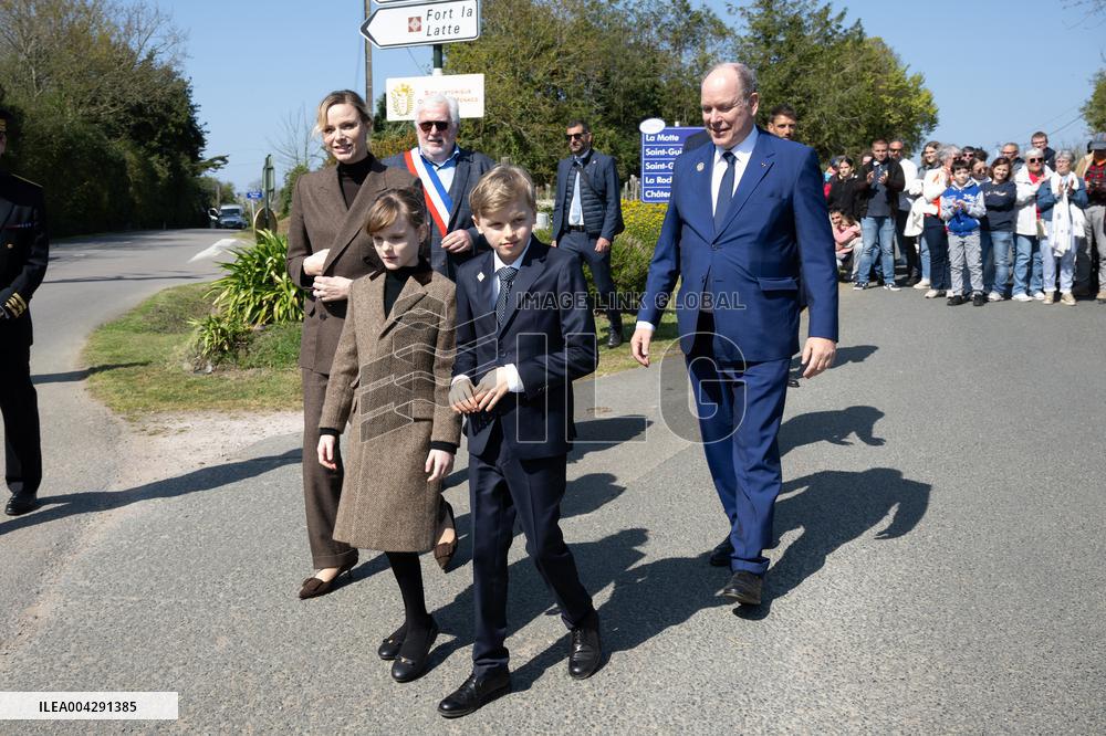 NO TABLOIDS - Official visit to Brittany by Prince Albert II of Monaco with his family - Plevenon