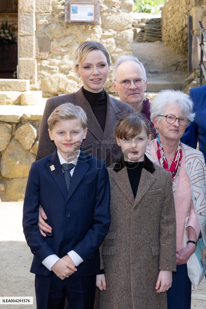 NO TABLOIDS - Official visit to Brittany by Prince Albert II of Monaco with his family - Plevenon
