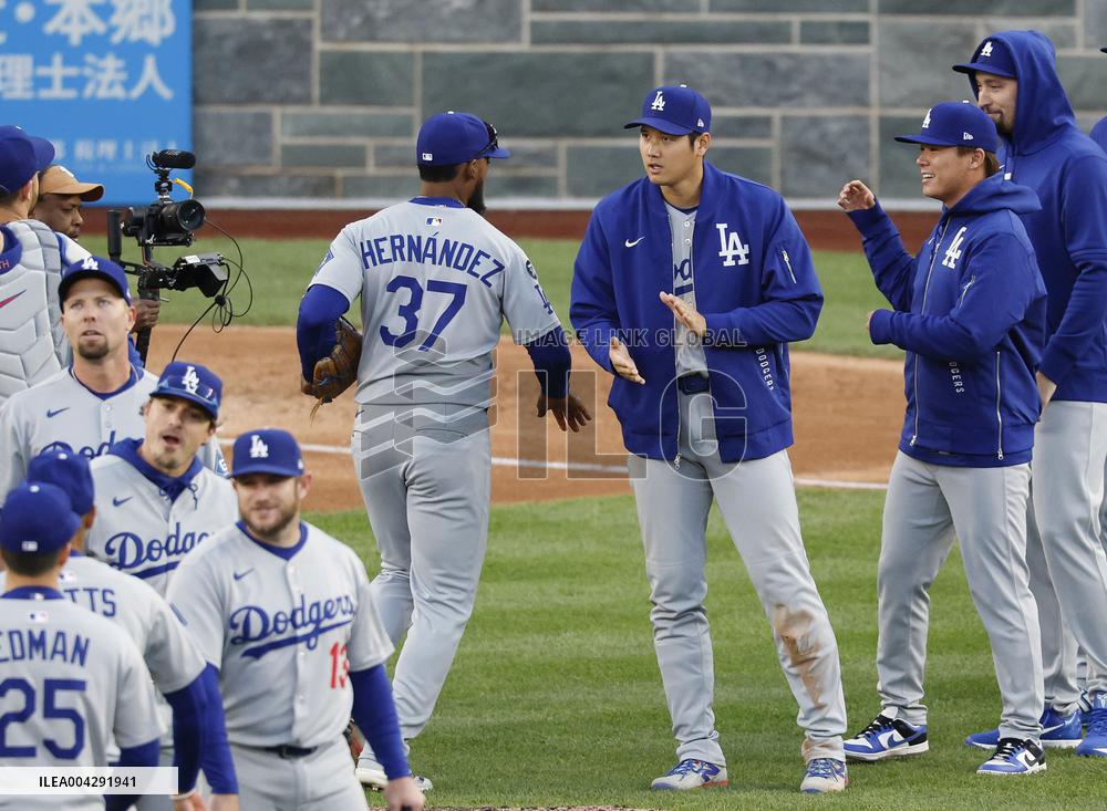Baseball: Dodgers vs. Nationals