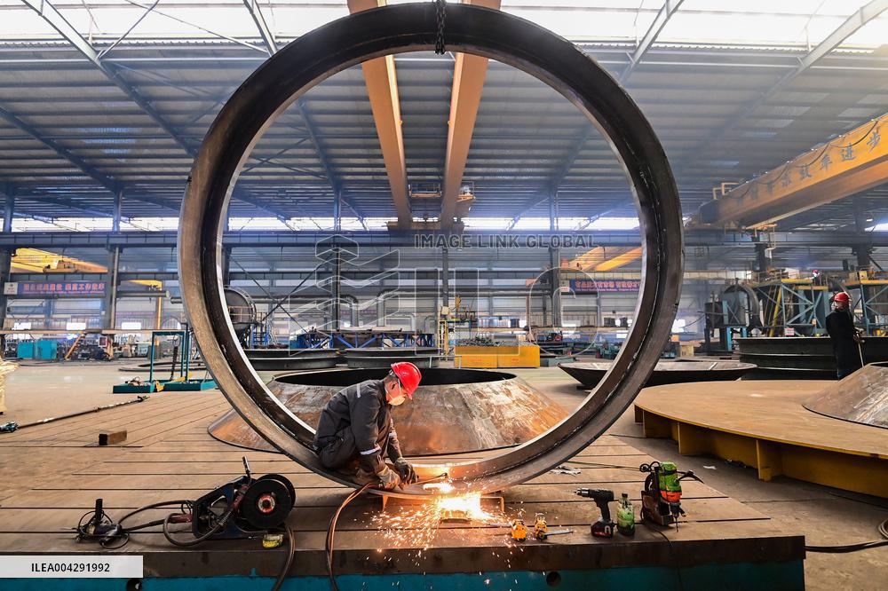 2025 Q1 China Equipment Manufacturing Industry Revenue Growth