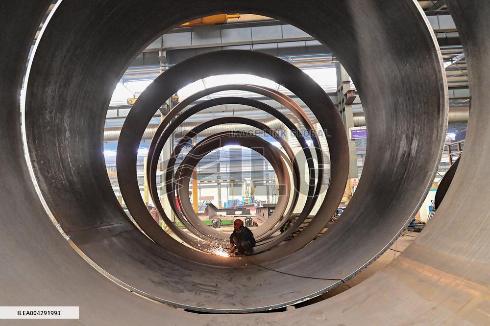 2025 Q1 China Equipment Manufacturing Industry Revenue Growth