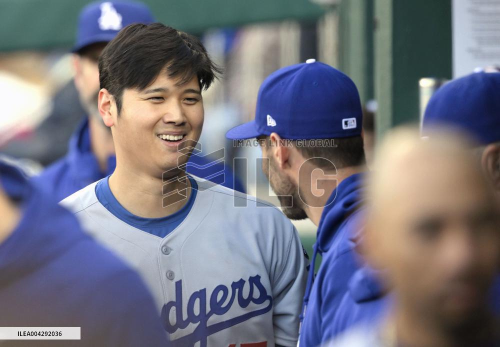 Baseball: Dodgers vs. Nationals
