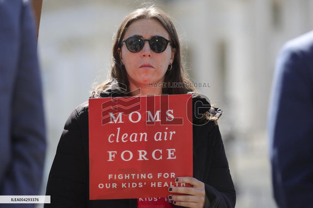 Climate Press Conference at US Capitol - Washington