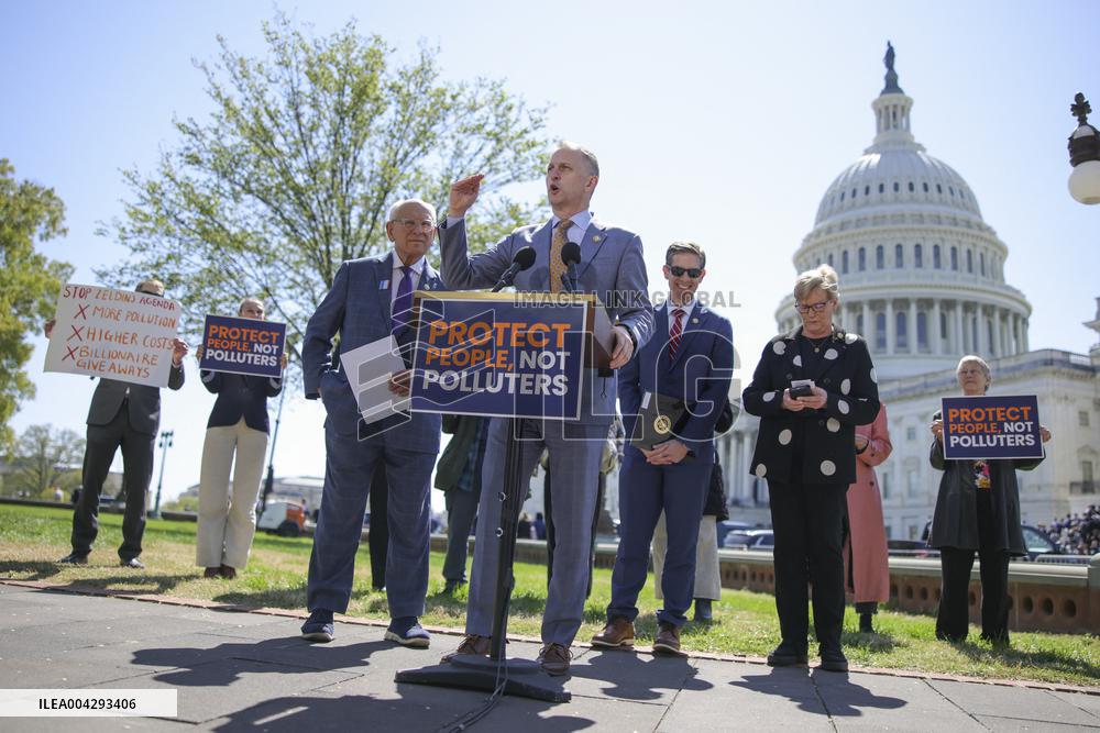 Climate Press Conference at US Capitol - Washington