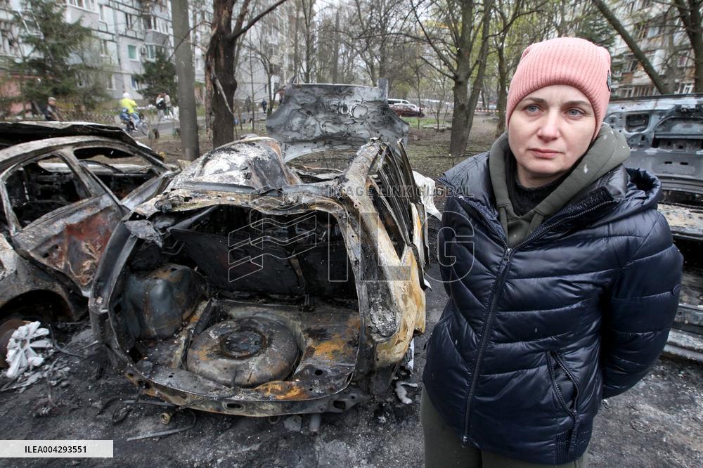 Wreckage of Russian drone crashes outside residential building in Dnipro