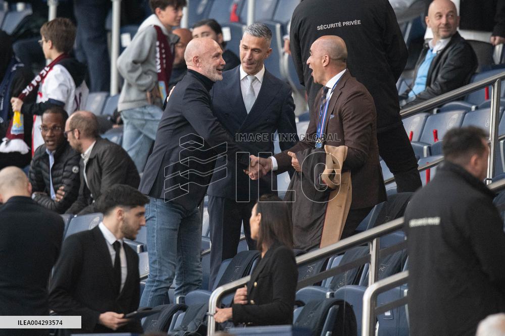Celebs At PSG vs Aston Villa - Paris