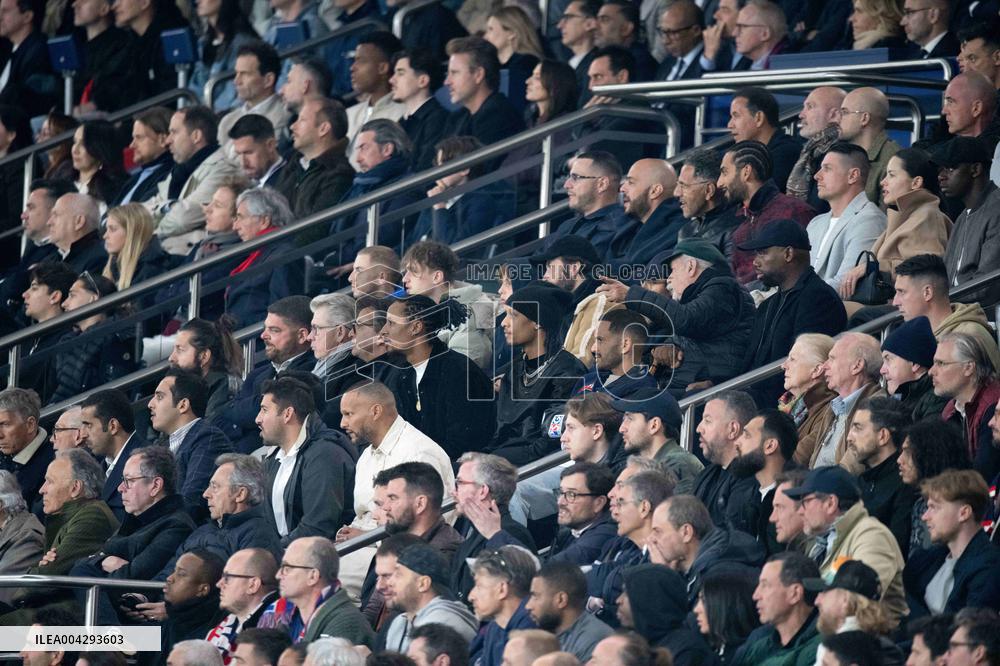 Celebs At PSG vs Aston Villa - Paris
