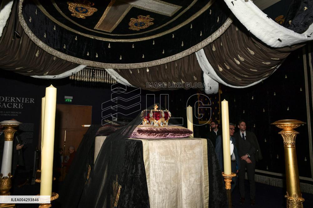 Le Dernier Sacre exhibition in Paris - FA