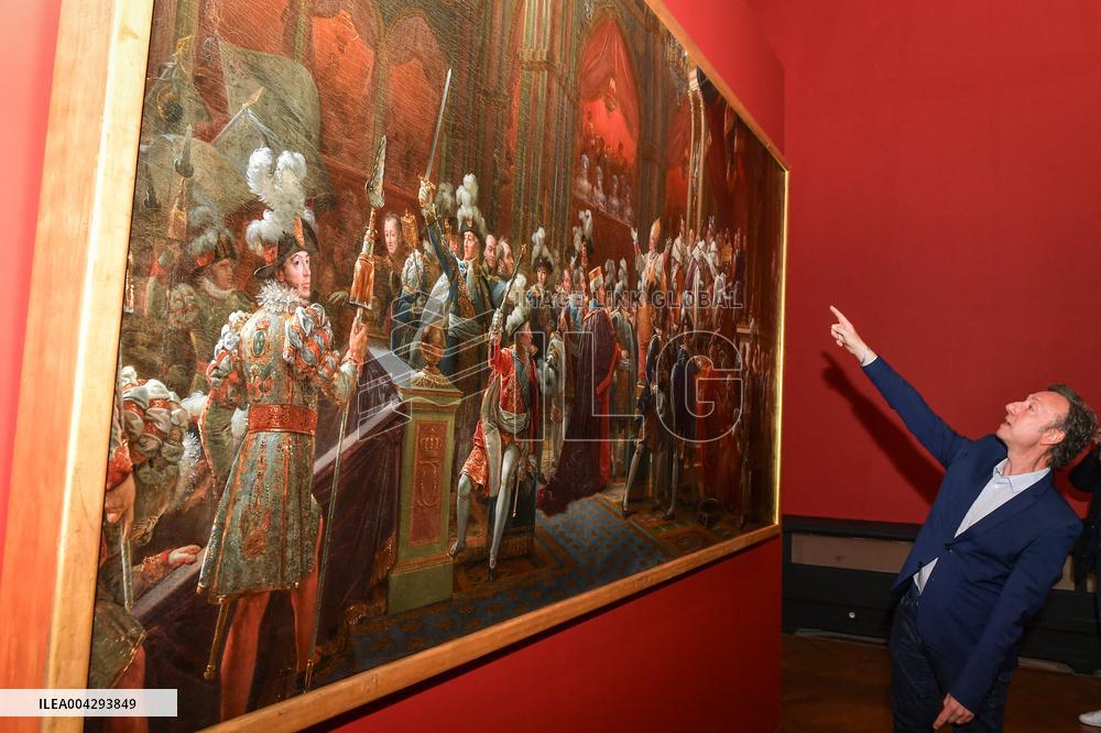 Le Dernier Sacre exhibition in Paris - FA