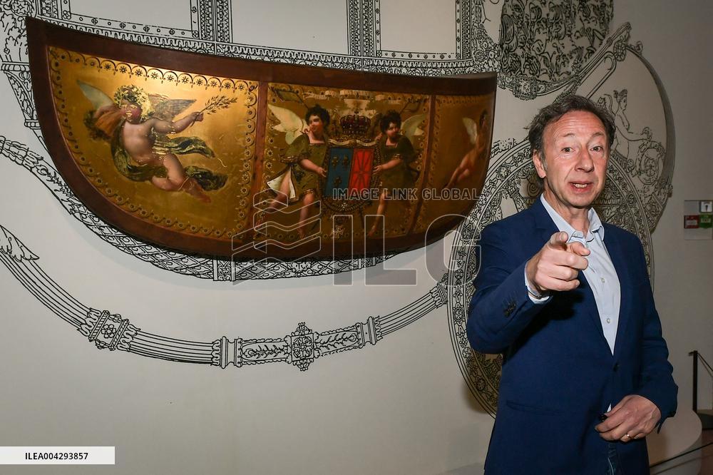 Le Dernier Sacre exhibition in Paris - FA