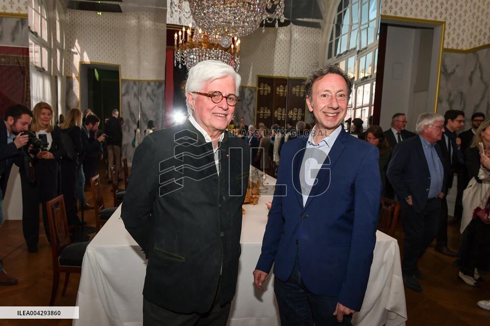 Le Dernier Sacre exhibition in Paris - FA