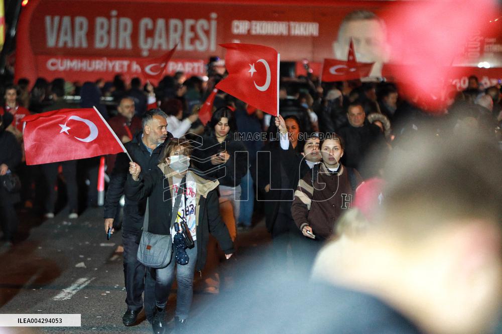 Protest Rallies Continue After Istanbul Mayors Arrest - Istanbul