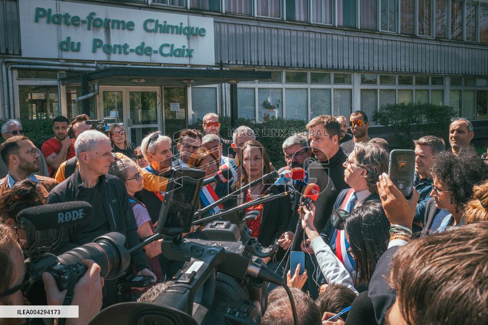 Press Conference On Takeover Of Vencorex - Pont-de-Claix