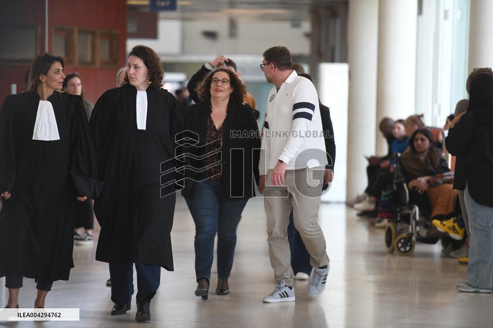 Exclusive - Evaelle Case - Parents Arrive At Court - Pontoise