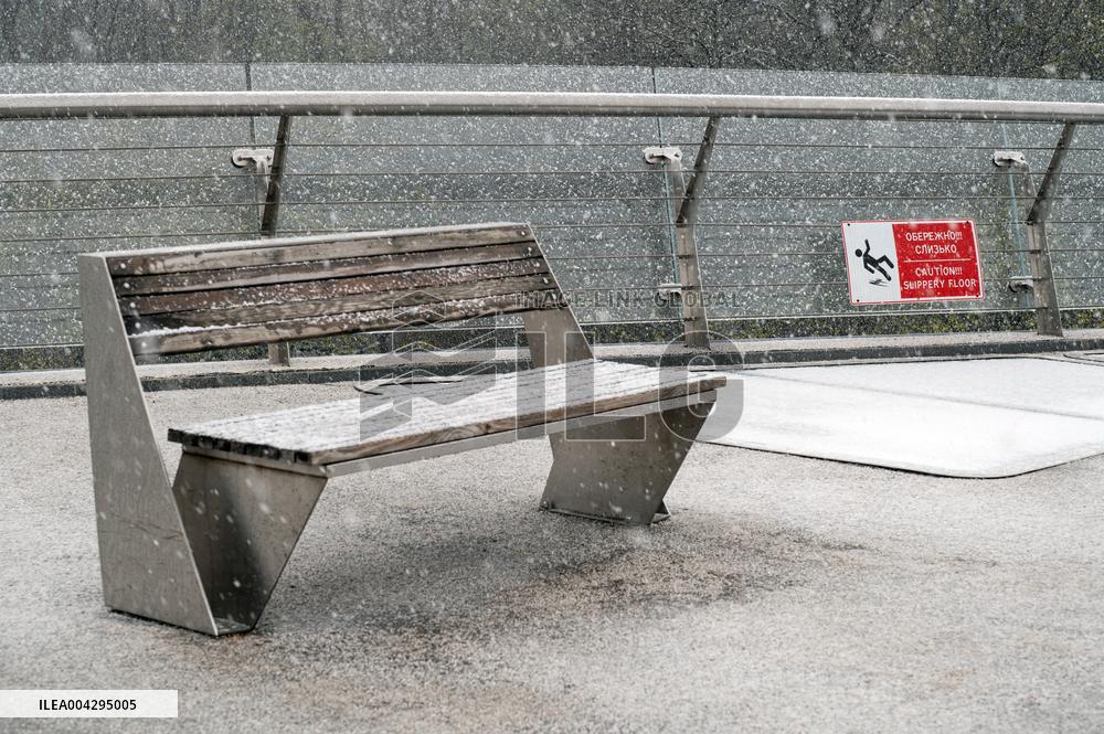 Snowfall in Kyiv in April
