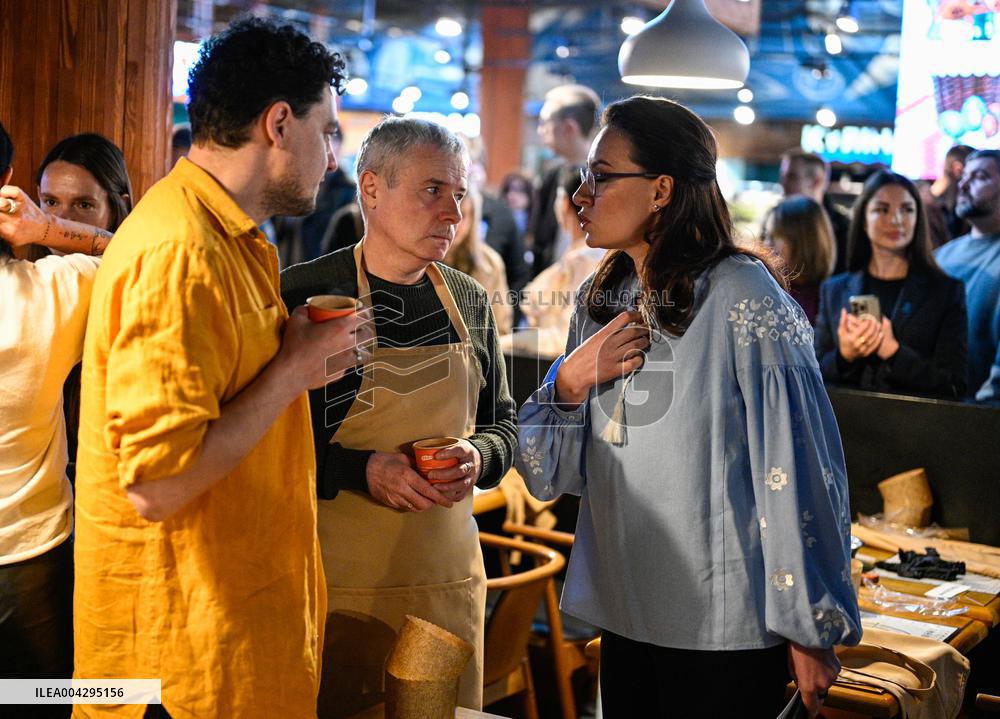 Easter cake masterclass held in Kyiv